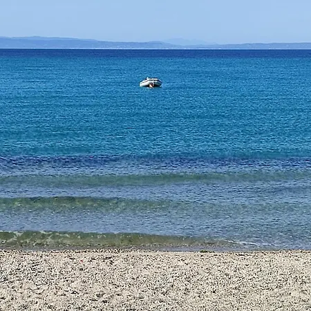 Aparthotel Christina Sea Side B *