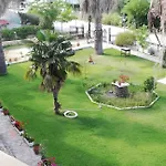 شقة فندقية Christina Sea Side B 3*