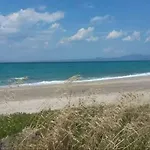 Christina Sea Side B شقة فندقية هانيوتي