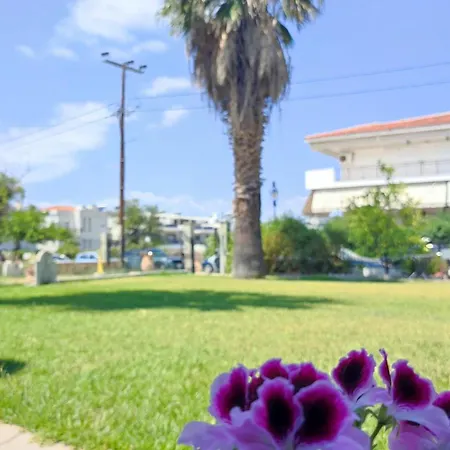 Christina Sea Side B Apartmanhotel