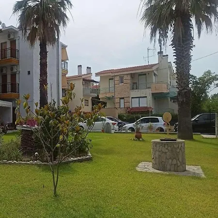 Christina Sea Side B شقة فندقية